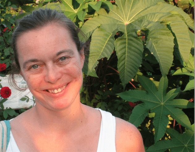 Anne Mclean (Medium)